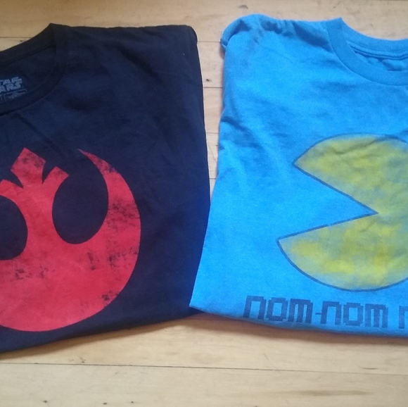 T-Shirt Bundle - Picture 2 of 3